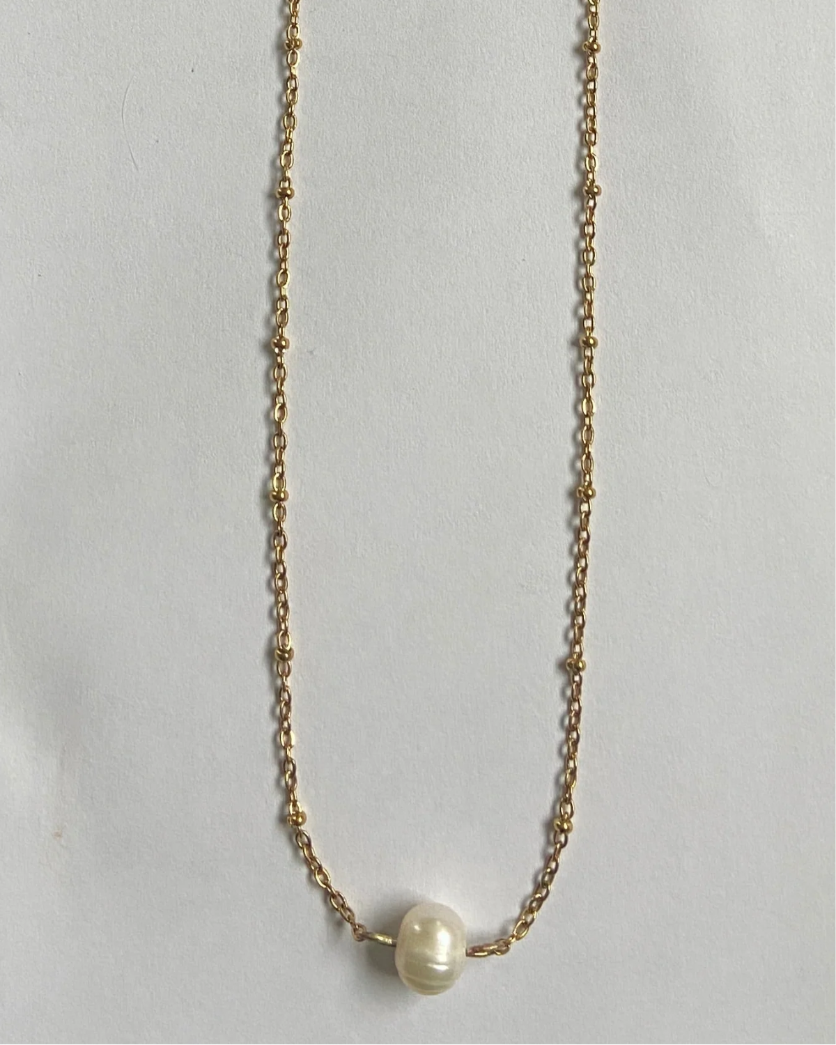 The Magnolia Necklace